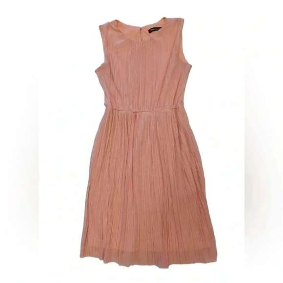 💥HOST PICK💥 Black Collection Peach Pleated Midi Dress Size Medium - Picture 6 of 9
